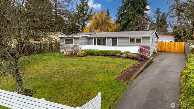 Property photo for 18428 66th Avenue W, Lynnwood
