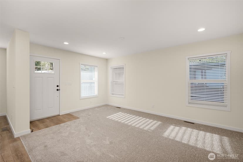 Property photo for 28454 168th Avenue SE #39, Kent photo 6