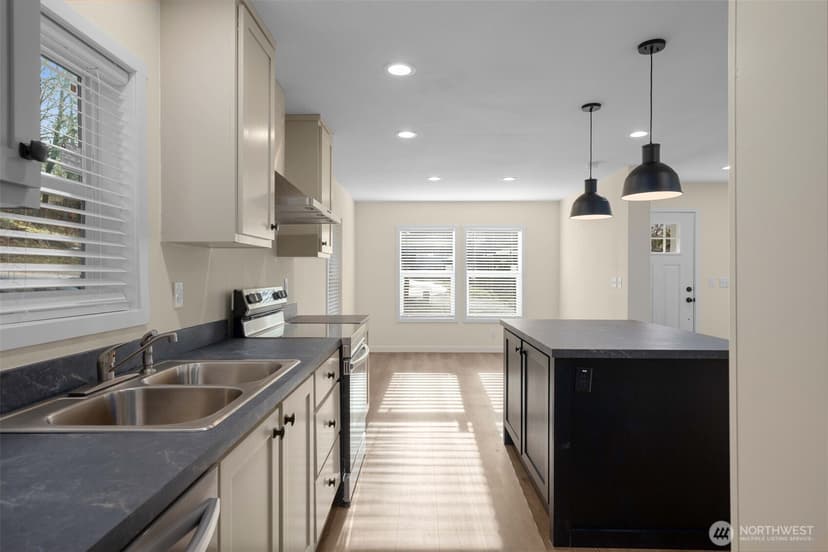 Property photo for 28454 168th Avenue SE #39, Kent photo 13