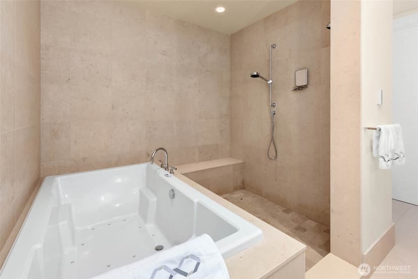 Property photo for 1521 2nd Avenue #3100, Seattle photo 25