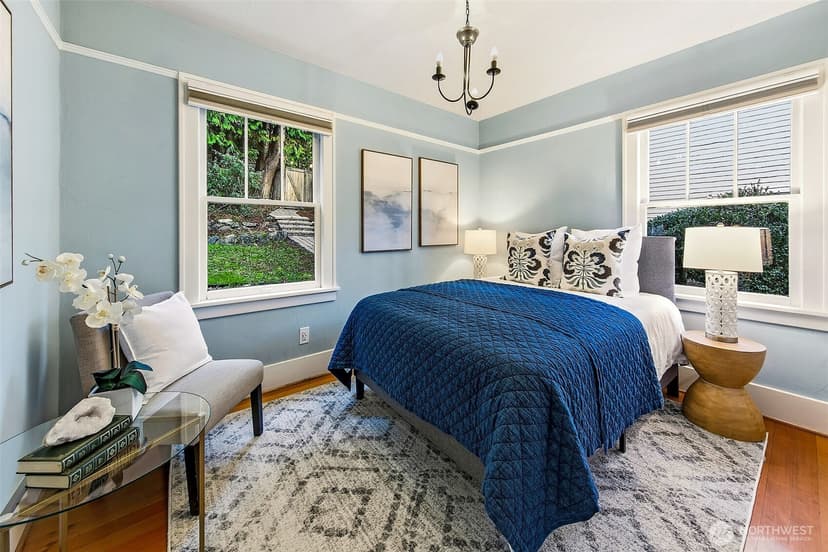 Property photo for 1419 25th Avenue E, Seattle photo 13