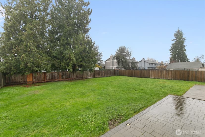 Property photo for 843 3rd Avenue N, Kent photo 14