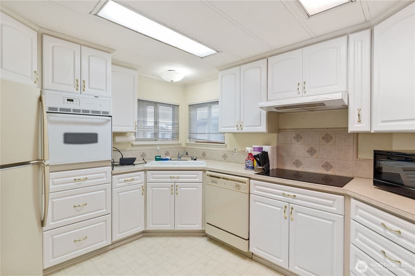 Property photo for 145 Sereno Circle Drive, Bremerton photo 9