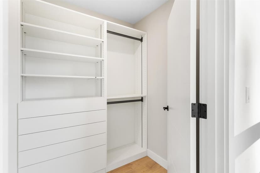 Property photo for 7144 47th Avenue SW, Seattle photo 13