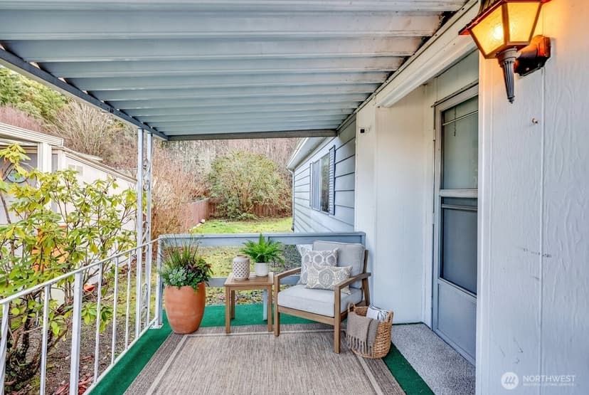 Property photo for 151 Sereno Circle Drive, Bremerton photo 2
