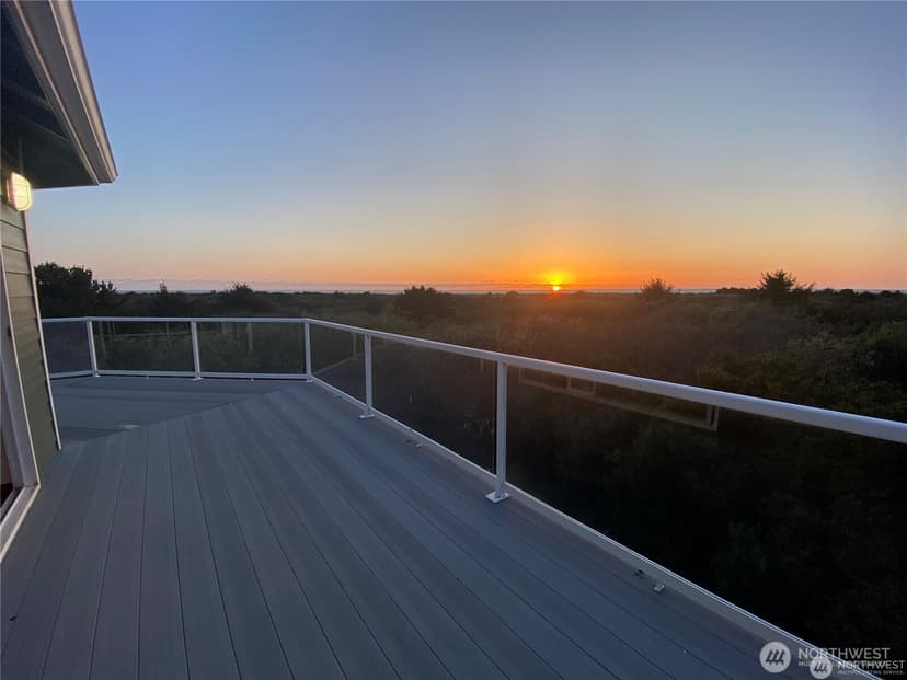 Property photo for 189 S Sand Dune Avenue SW, Ocean Shores photo 22