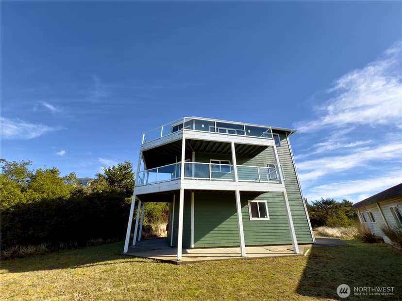 Property photo for 189 S Sand Dune Avenue SW, Ocean Shores photo 32