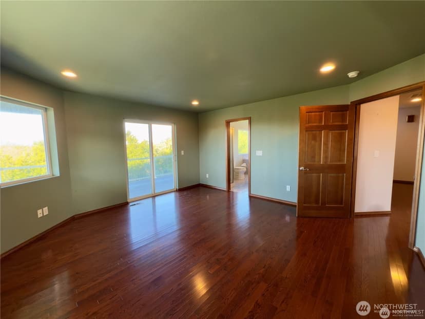 Property photo for 189 S Sand Dune Avenue SW, Ocean Shores photo 12