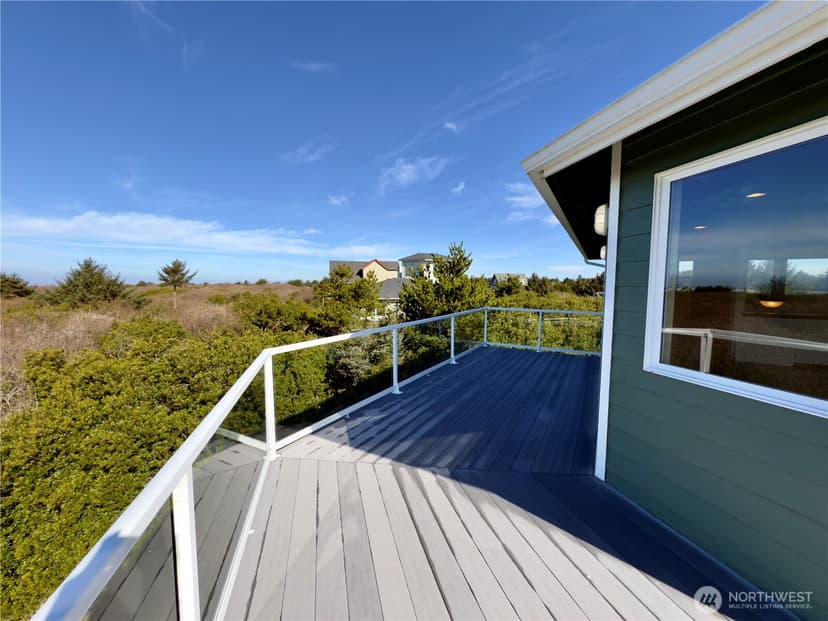 Property photo for 189 S Sand Dune Avenue SW, Ocean Shores photo 33