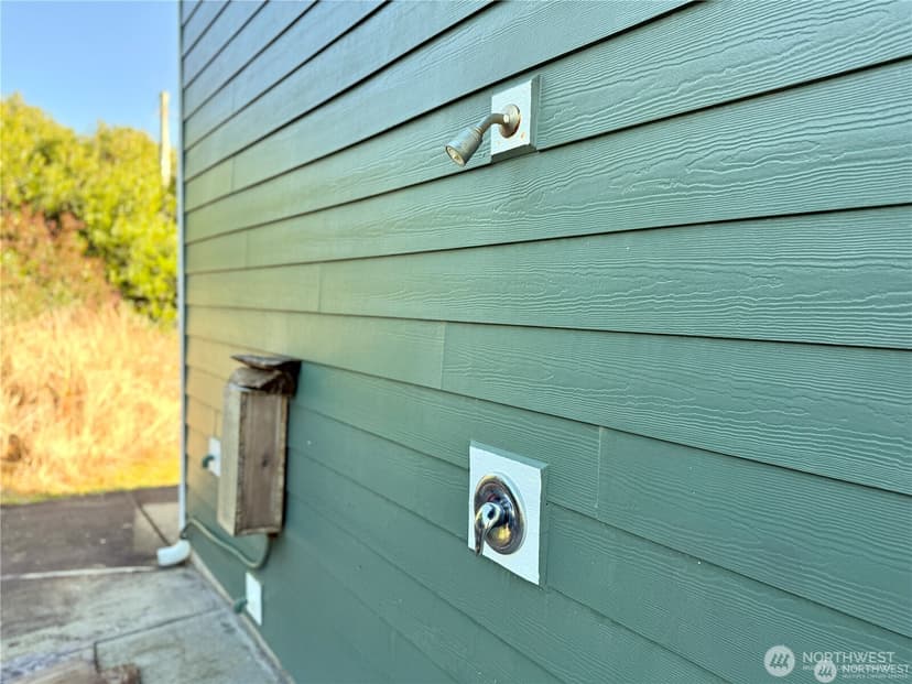Property photo for 189 S Sand Dune Avenue SW, Ocean Shores photo 25