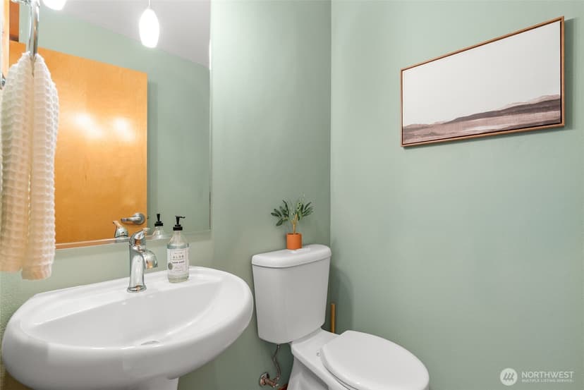 Property photo for 408 6th Avenue, Tacoma photo 23