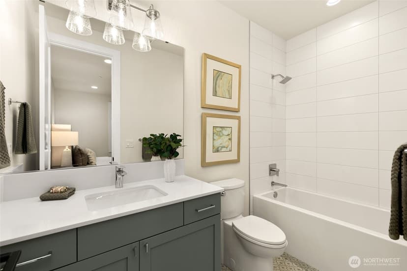 Property photo for 836 130th Avenue NE, Bellevue photo 23