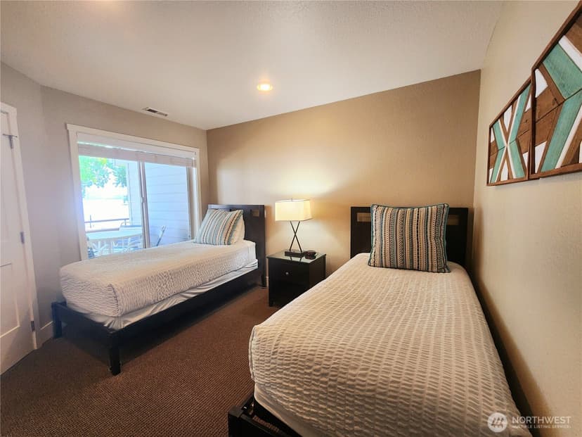 Property photo for 1 Beach 547-C, Manson photo 15