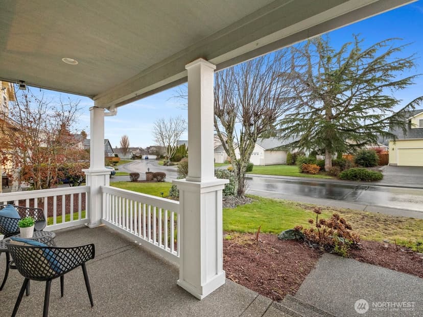 Property photo for 5007 81st Street SW, Lakewood photo 3