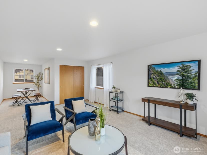 Property photo for 5007 81st Street SW, Lakewood photo 31