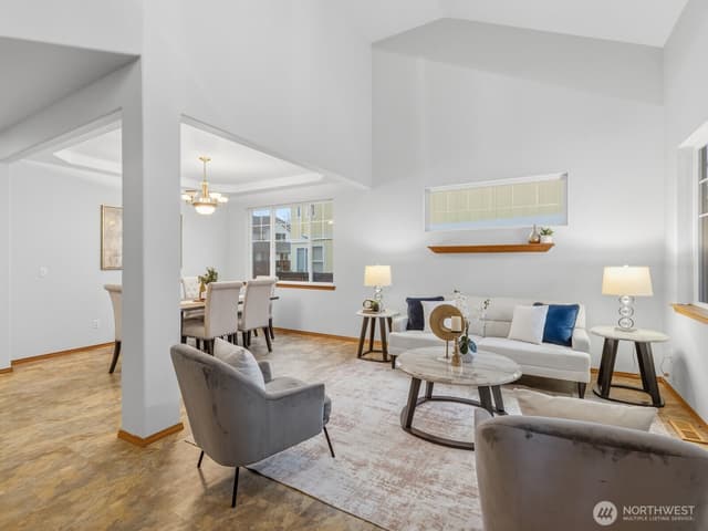 Property photo for 5007 81st Street SW, Lakewood photo 4