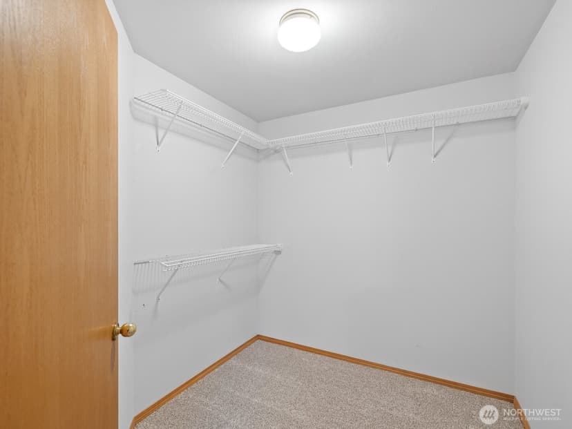Property photo for 5007 81st Street SW, Lakewood photo 26