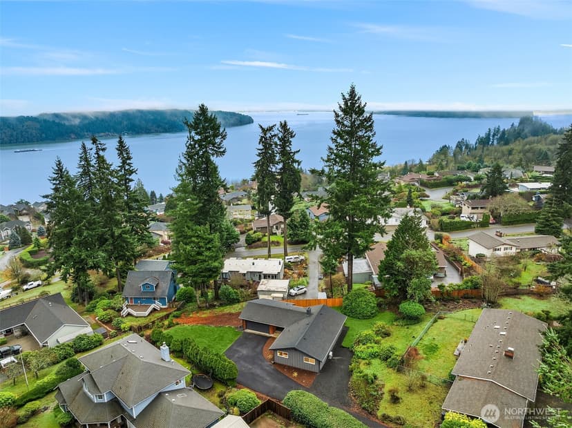 Property photo for 11203 Hallstrom Drive NW, Gig Harbor photo 5