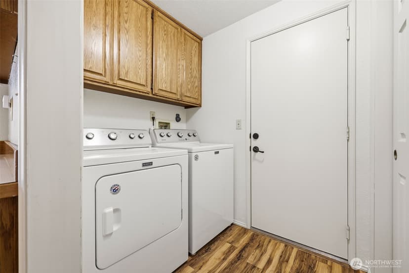 Property photo for 7904 53rd Street W, University Place photo 13