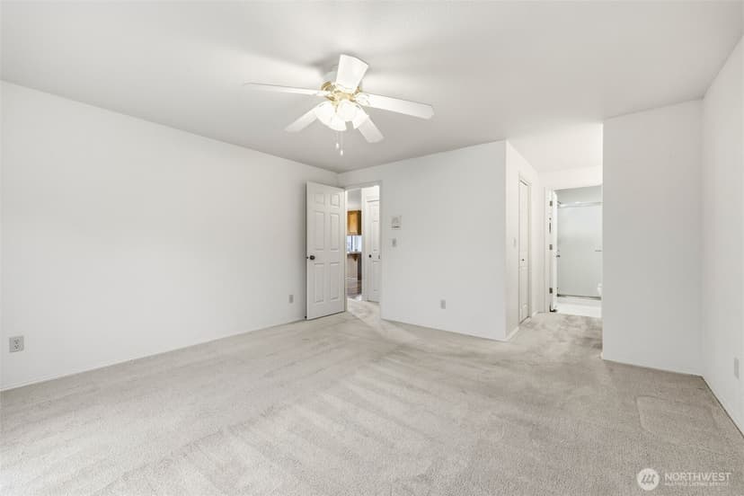 Property photo for 7904 53rd Street W, University Place photo 16