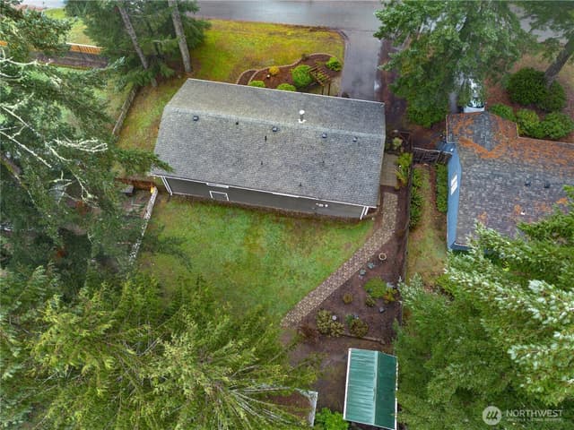 Property photo for 11291 Cooper Avenue SW, Port Orchard photo 3