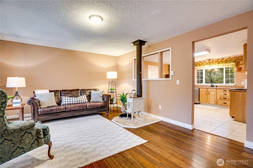 Property photo for 11291 Cooper Avenue SW, Port Orchard photo 6