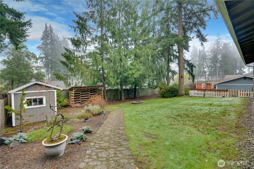 Property photo for 11291 Cooper Avenue SW, Port Orchard photo 25