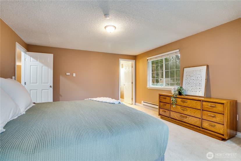 Property photo for 11291 Cooper Avenue SW, Port Orchard photo 15