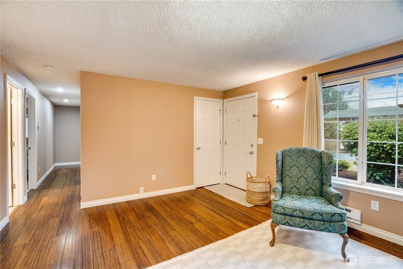 Property photo for 11291 Cooper Avenue SW, Port Orchard photo 12