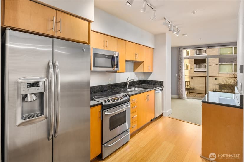 Property photo for 5650 24th Avenue NW #314, Seattle photo 3