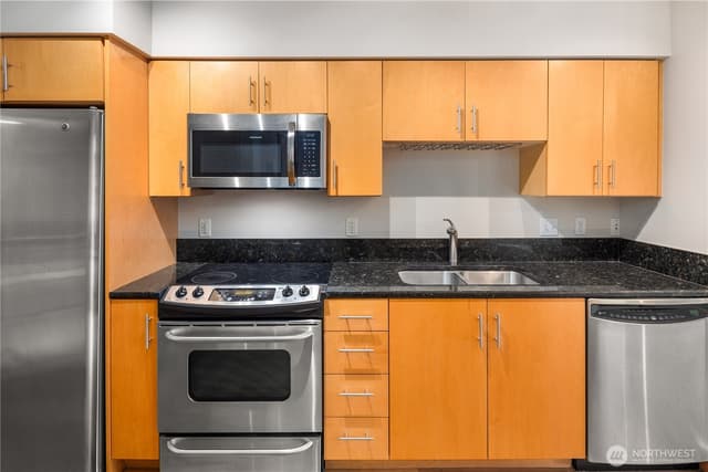 Property photo for 5650 24th Avenue NW #314, Seattle photo 5
