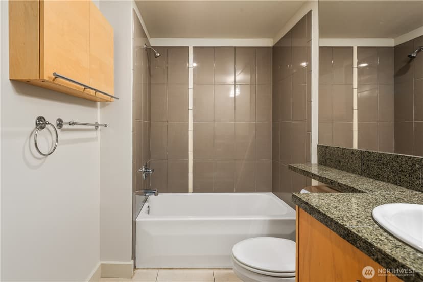Property photo for 5650 24th Avenue NW #314, Seattle photo 19