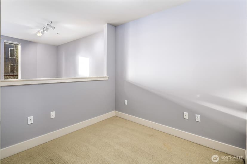 Property photo for 5650 24th Avenue NW #314, Seattle photo 11