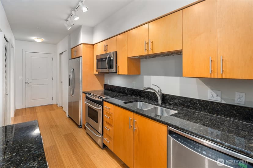 Property photo for 5650 24th Avenue NW #314, Seattle photo 7