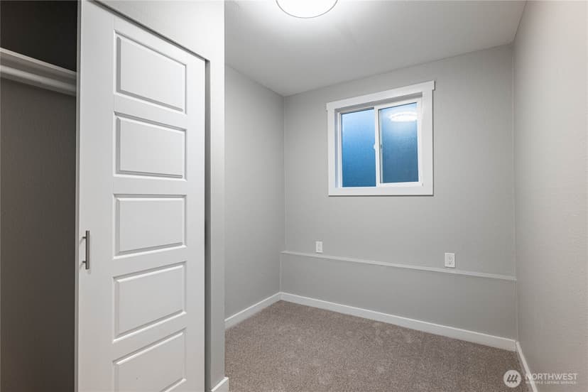Property photo for 9228 Yakima Avenue, Tacoma photo 32