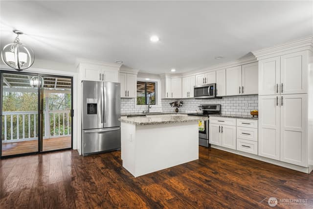 Property photo for 9228 Yakima Avenue, Tacoma photo 5
