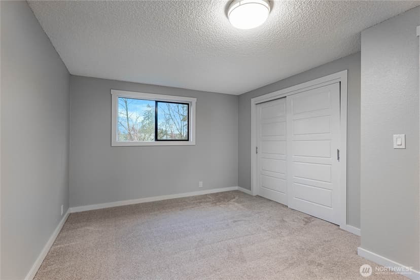 Property photo for 9228 Yakima Avenue, Tacoma photo 19