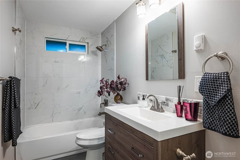 Property photo for 9228 Yakima Avenue, Tacoma photo 15