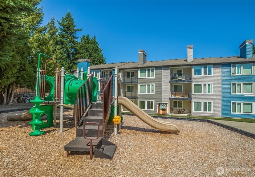 Property photo for 26221 116th Avenue SE #F103, Kent photo 31