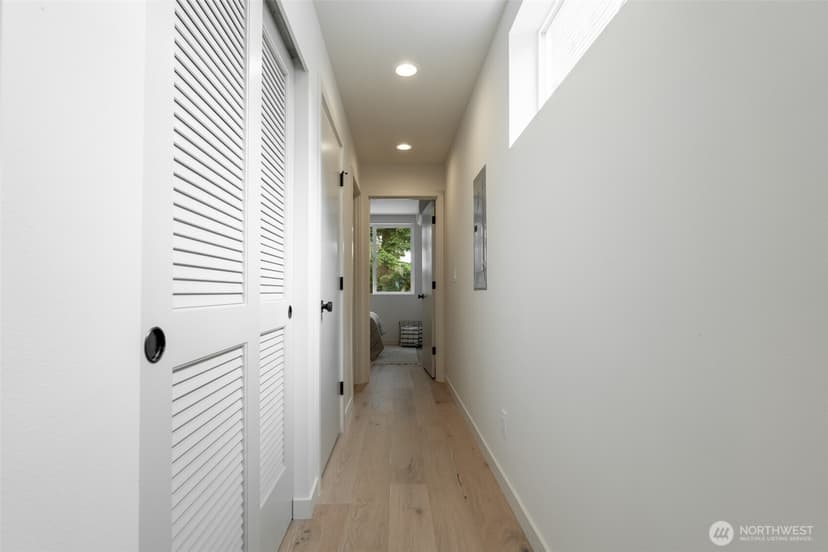 Property photo for 2108 15th Avenue S #B, Seattle photo 23