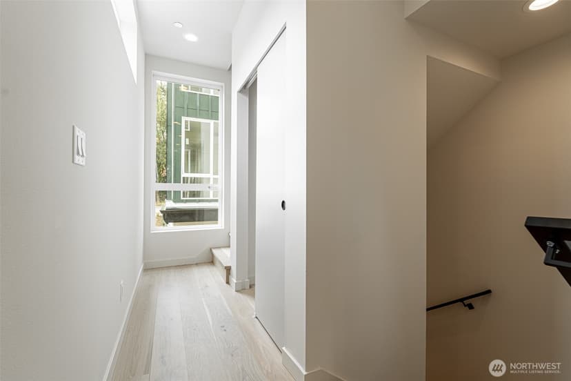 Property photo for 2108 15th Avenue S #B, Seattle photo 19
