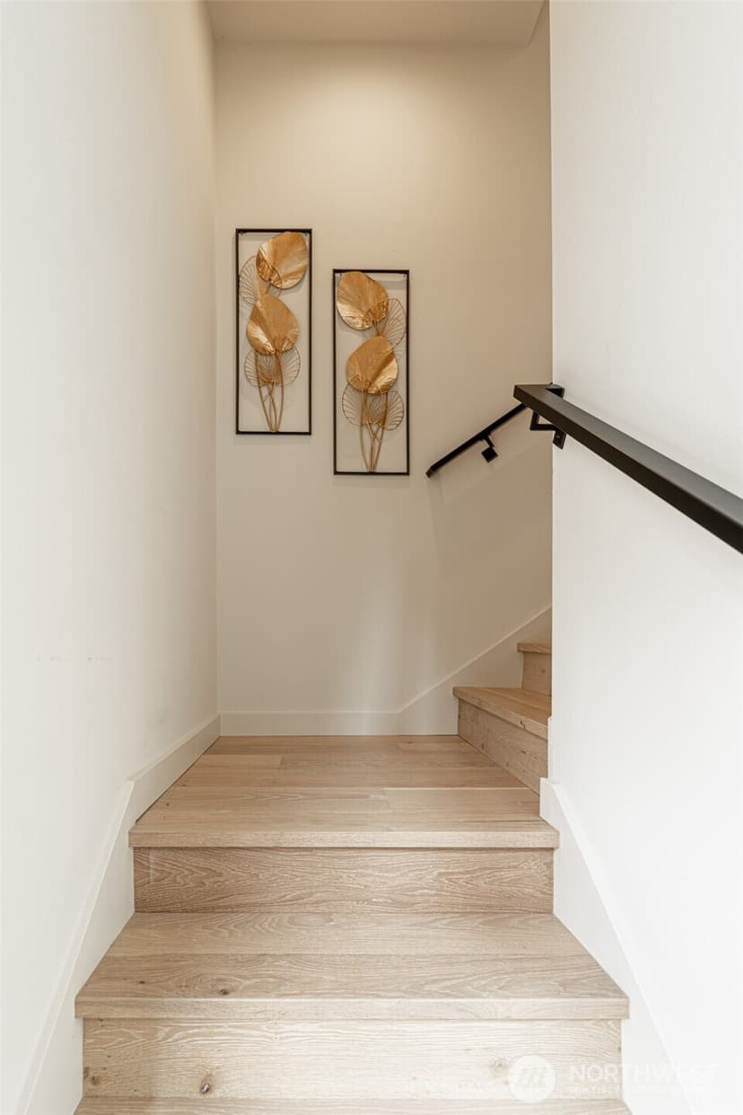 Property photo for 2108 15th Avenue S #B, Seattle photo 18