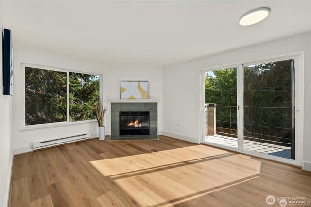 Property photo for 4831 Fauntleroy Way SW #401, Seattle photo 5