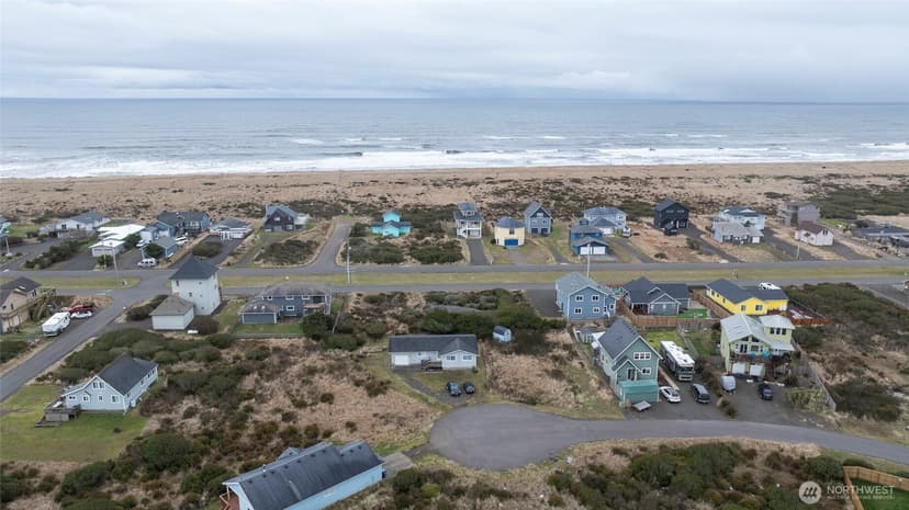 Property photo for 1120 Ocean Shores Boulevard SW, Ocean Shores photo 34