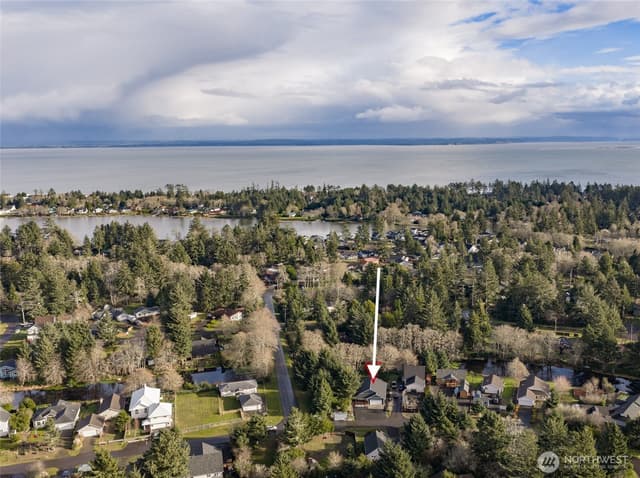 Property photo for 634 Island Circle SE, Ocean Shores photo 4