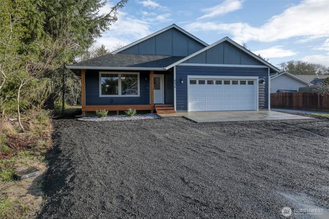 Property photo for 634 Island Circle SE, Ocean Shores