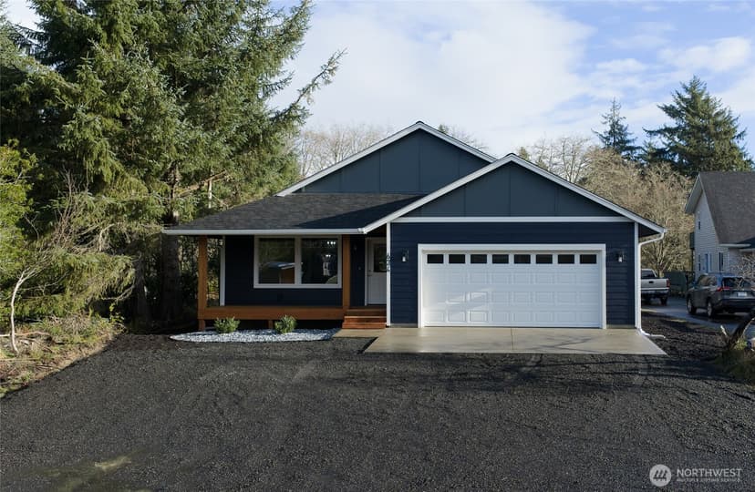 Property photo for 634 Island Circle SE, Ocean Shores photo 2