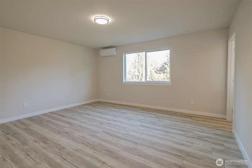 Property photo for 634 Island Circle SE, Ocean Shores photo 24