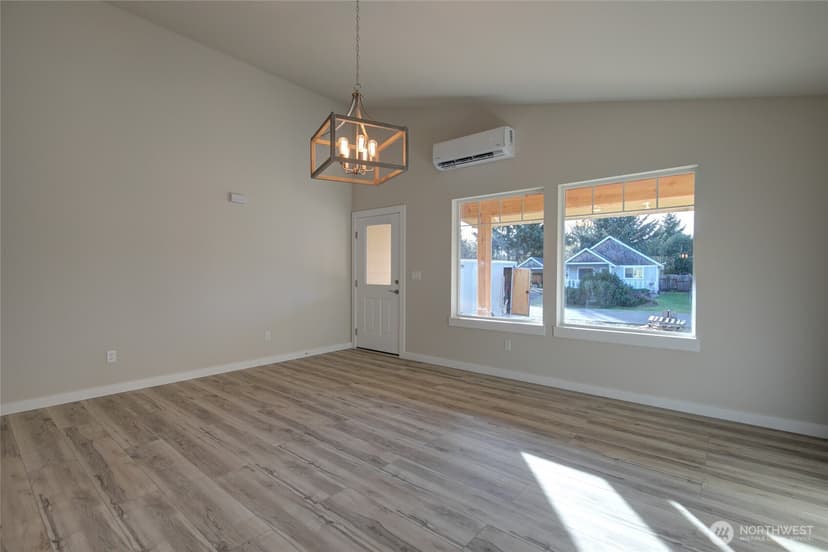 Property photo for 634 Island Circle SE, Ocean Shores photo 21