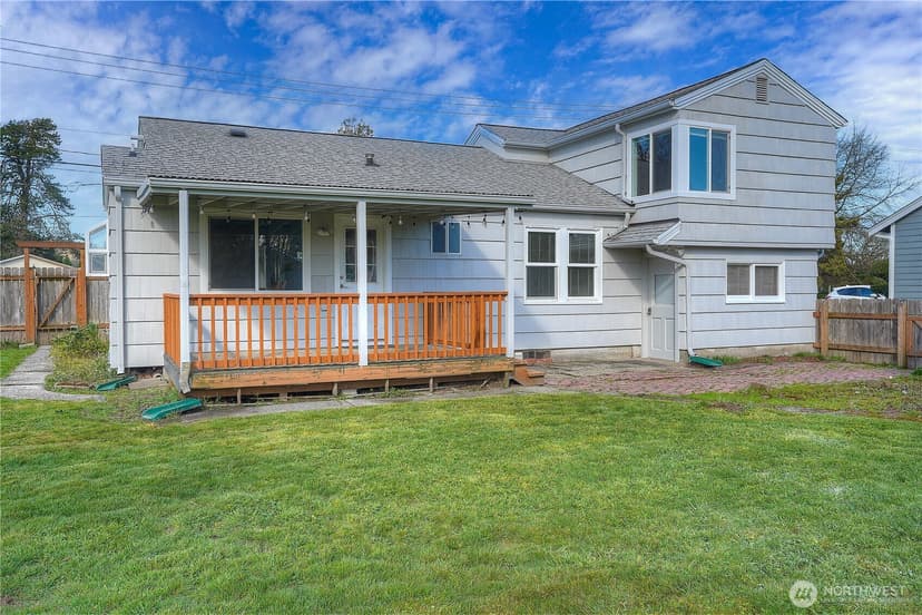 Property photo for 407 18th Street SW, Puyallup photo 29